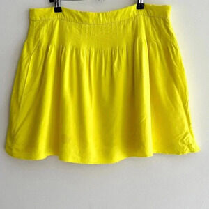 GAP Highlighter Yellow Flowy Pleated Skirt, Trendy Summer A-Line Skirt, Size 10